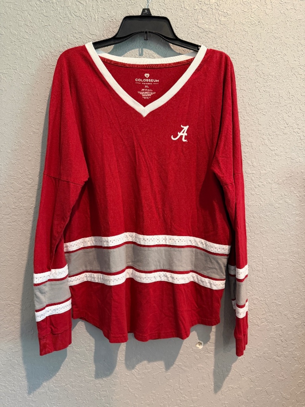 University of Alabama V Neck Long Sleeve - Size XL